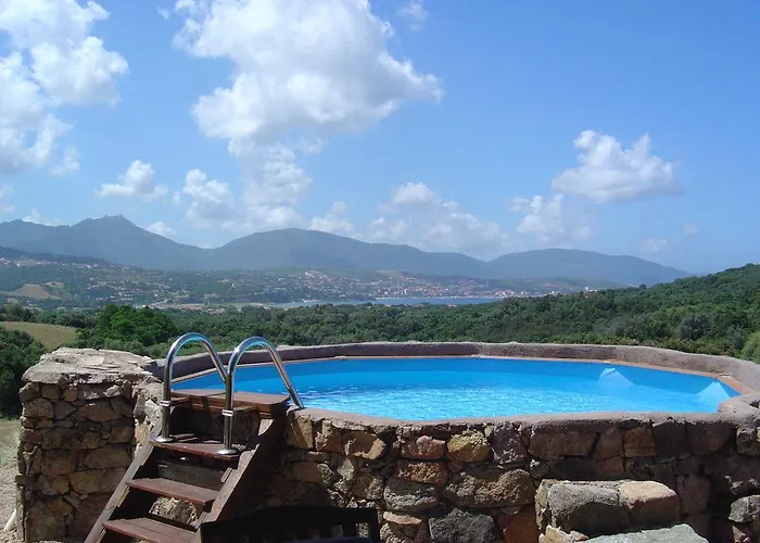 Bergerie Fiora, Domaine De L Ogliastru *